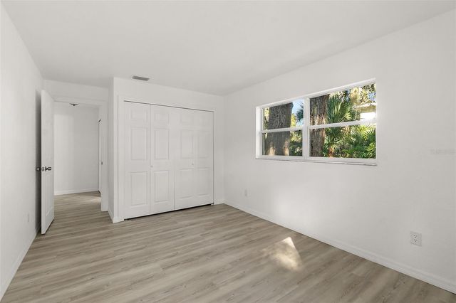 145 OAK RIDGE AVENUE, Edgewater, FL 32132