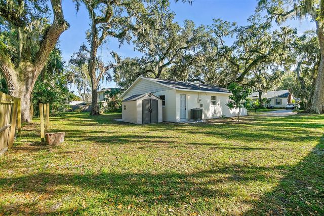 145 OAK RIDGE AVENUE, Edgewater, FL 32132