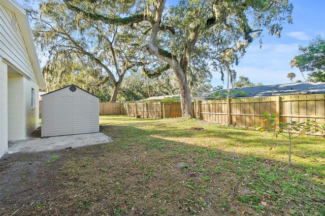 145 OAK RIDGE AVENUE, Edgewater, FL 32132