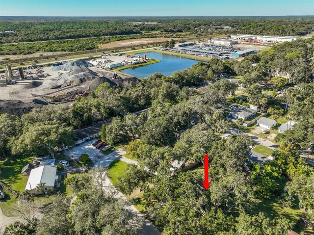 145 OAK RIDGE AVENUE, Edgewater, FL 32132