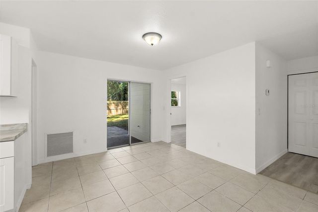 145 OAK RIDGE AVENUE, Edgewater, FL 32132