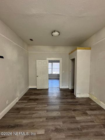 1050 W 8TH Street, Jacksonville, FL 32209