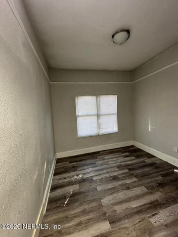 1050 W 8TH Street, Jacksonville, FL 32209