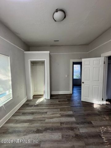 1050 W 8TH Street, Jacksonville, FL 32209