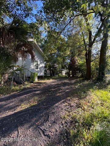 1050 W 8TH Street, Jacksonville, FL 32209