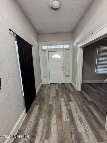 1050 W 8TH Street, Jacksonville, FL 32209
