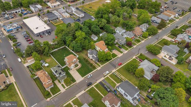 42 HAINES AVE, Berlin, NJ 08009