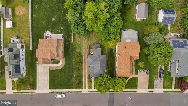 42 HAINES AVE, Berlin, NJ 08009