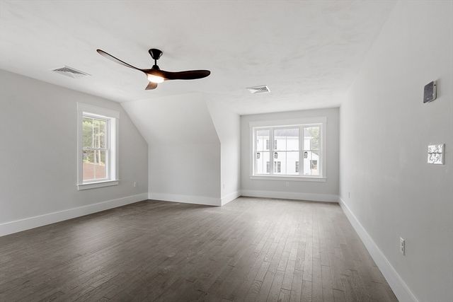 22 Waites Crossing, Norfolk, MA 02056