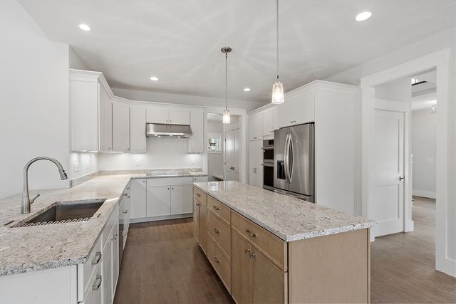 22 Waites Crossing, Norfolk, MA 02056