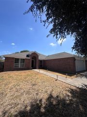 6812 Wilhelmina Drive, Dallas, TX 75237