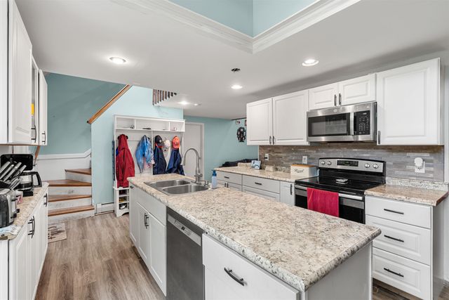 66 Crestwood Drive, Danville, NH 03819