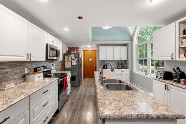 66 Crestwood Drive, Danville, NH 03819