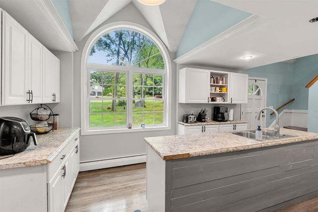 66 Crestwood Drive, Danville, NH 03819