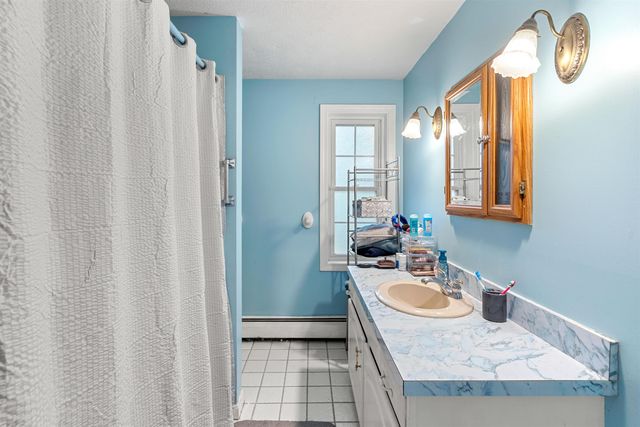 66 Crestwood Drive, Danville, NH 03819