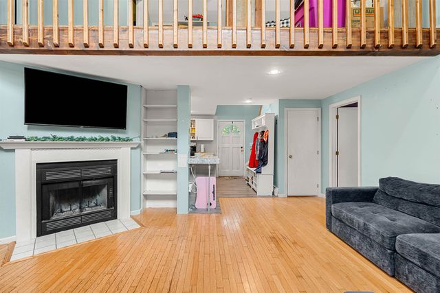 66 Crestwood Drive, Danville, NH 03819