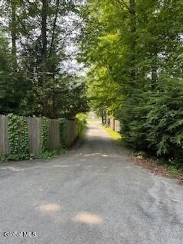 13 Glenbrook Drive, Clifton Park, NY 12065