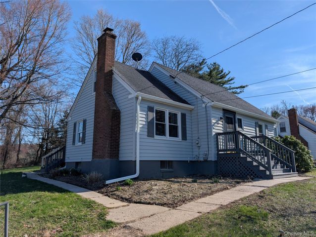 392 Titusville Road, Poughkeepsie, NY 12603
