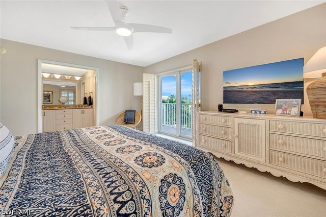 2800 Gulf Shore BLVD N 304, Naples, FL 34103