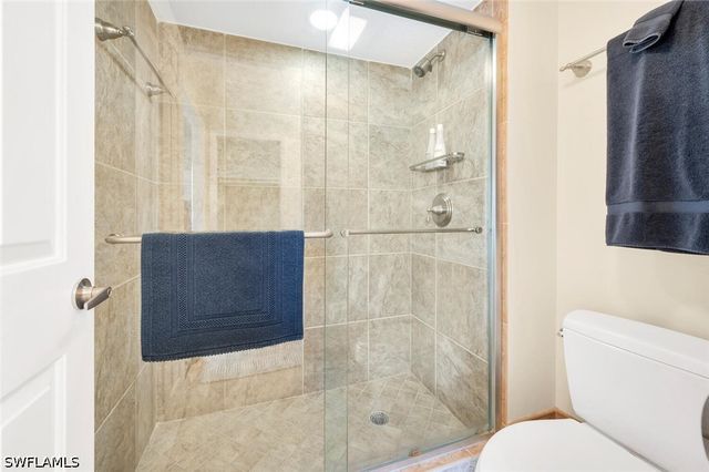 2800 Gulf Shore BLVD N 304, Naples, FL 34103