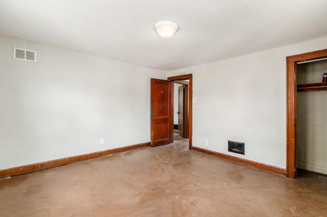 613 S Ogden Avenue, Columbus, OH 43204