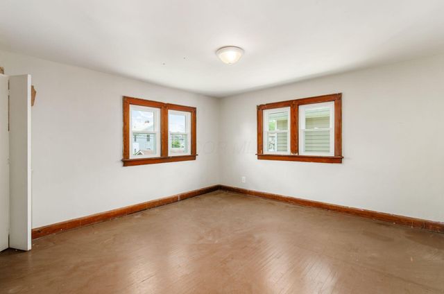 613 S Ogden Avenue, Columbus, OH 43204