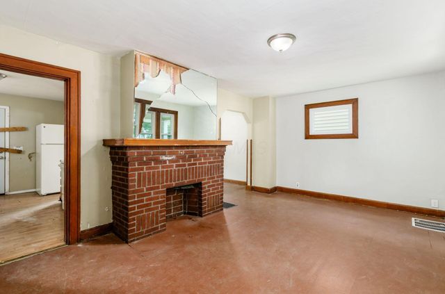 613 S Ogden Avenue, Columbus, OH 43204