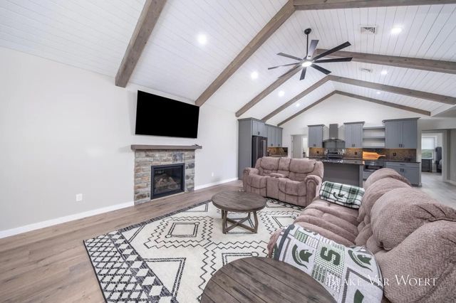 13980 12 Mile, Remus, MI 49340