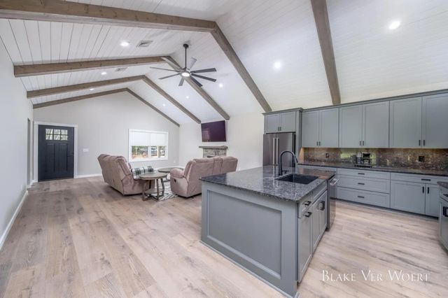 13980 12 Mile, Remus, MI 49340