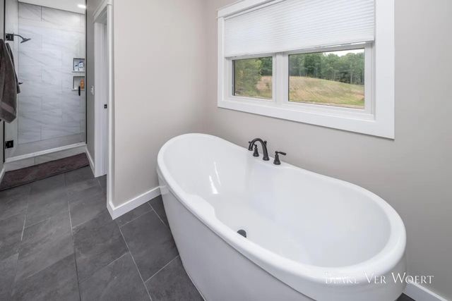 13980 12 Mile, Remus, MI 49340