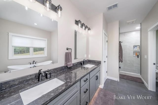 13980 12 Mile, Remus, MI 49340