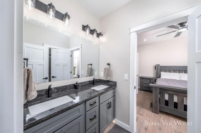 13980 12 Mile, Remus, MI 49340