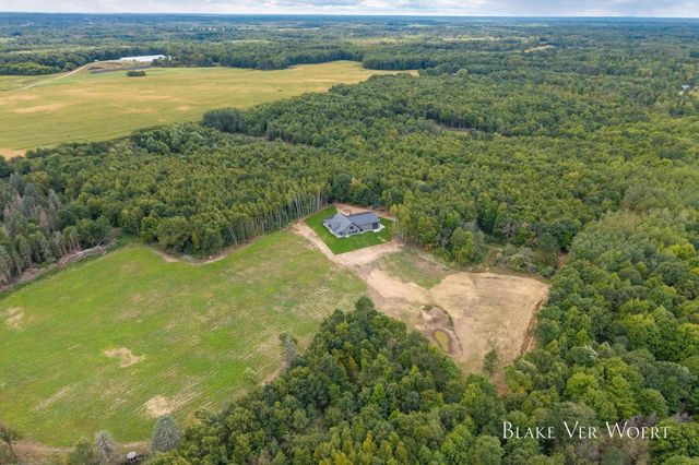 13980 12 Mile, Remus, MI 49340