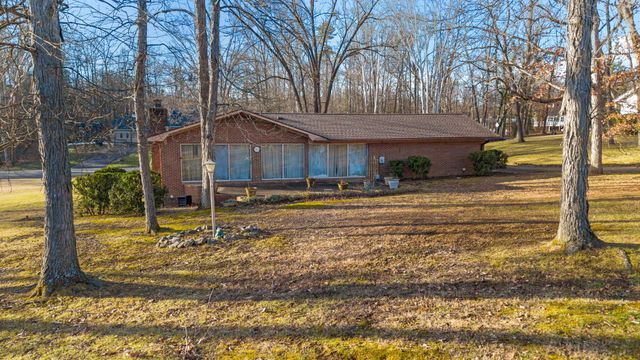 1415 Pennsylvania Avenue, Etowah, TN 37331