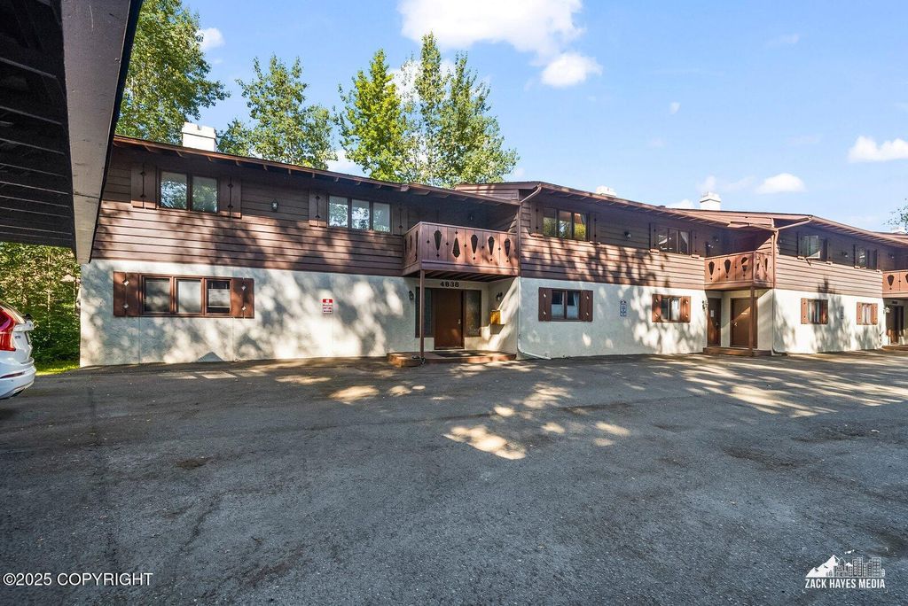 4838 Bryn Mawr Court, #4, Anchorage, AK 99508