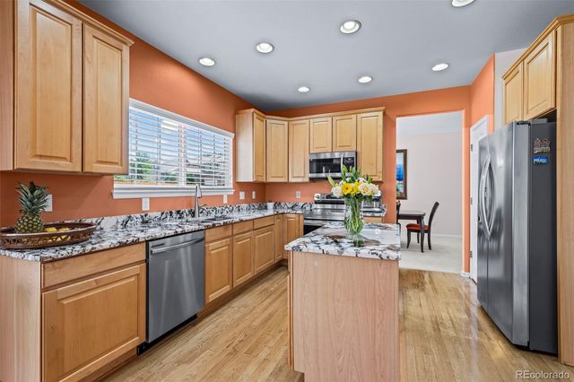 2540 S Bahama Way, Aurora, CO 80013