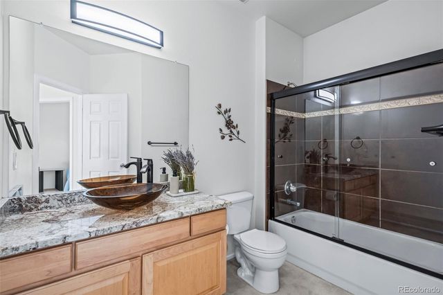 2540 S Bahama Way, Aurora, CO 80013