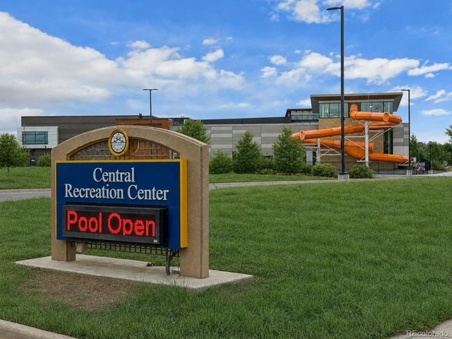 2540 S Bahama Way, Aurora, CO 80013