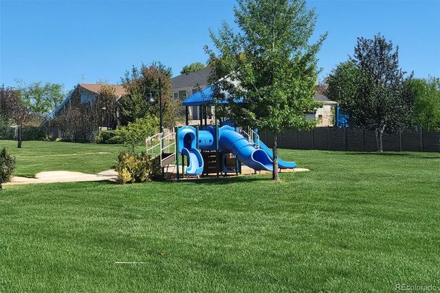 2540 S Bahama Way, Aurora, CO 80013