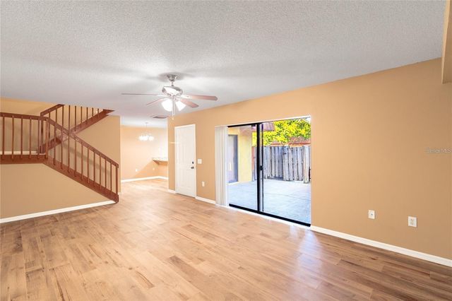 5392 ELM COURT 363, Orlando, FL 32811