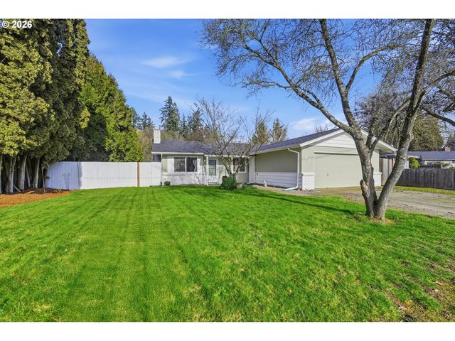 47 VAN FOSSEN Ct, Eugene, OR 97404