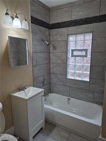 3399 E 140 Street 1, Cleveland, OH 44120