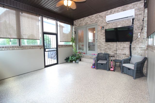 337 Crooked Creek Ln, Hendersonville, TN 37075