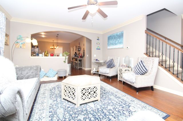 337 Crooked Creek Ln, Hendersonville, TN 37075