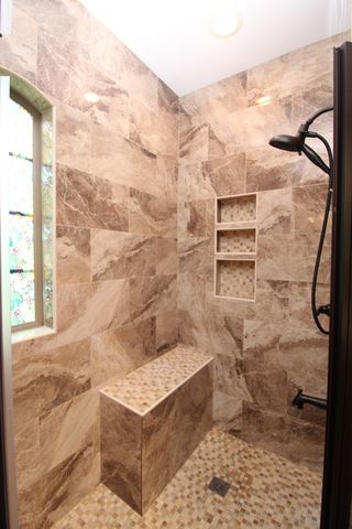 337 Crooked Creek Ln, Hendersonville, TN 37075