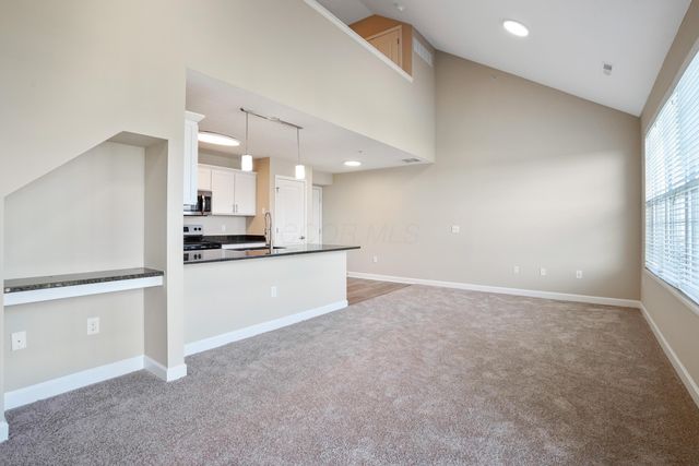 5903 Spruce Forest Drive, Dublin, OH 43016