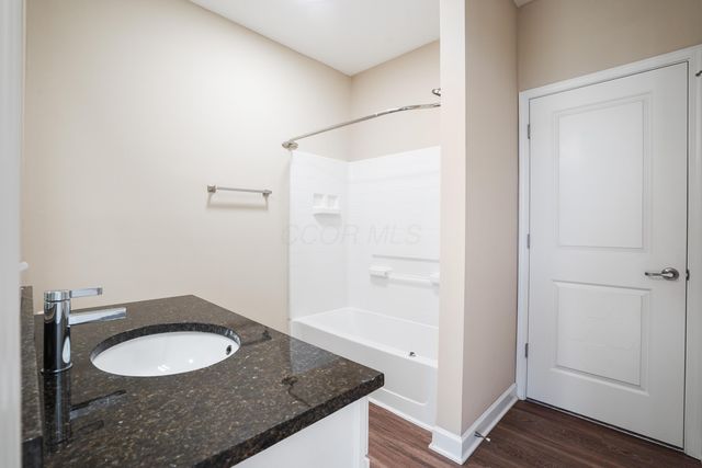 5903 Spruce Forest Drive, Dublin, OH 43016