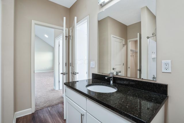 5903 Spruce Forest Drive, Dublin, OH 43016