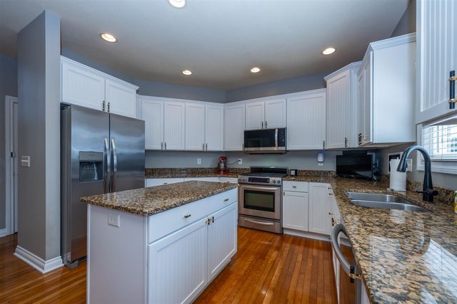 5901 Wabash Lane, Stevensville, MI 49127