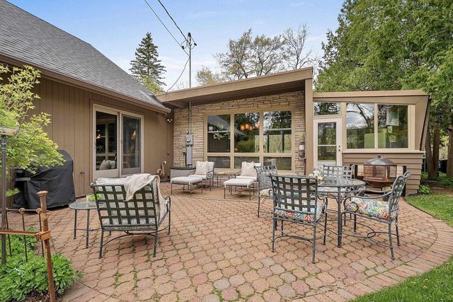 718 RANDALL AVENUE, De Pere, WI 54115